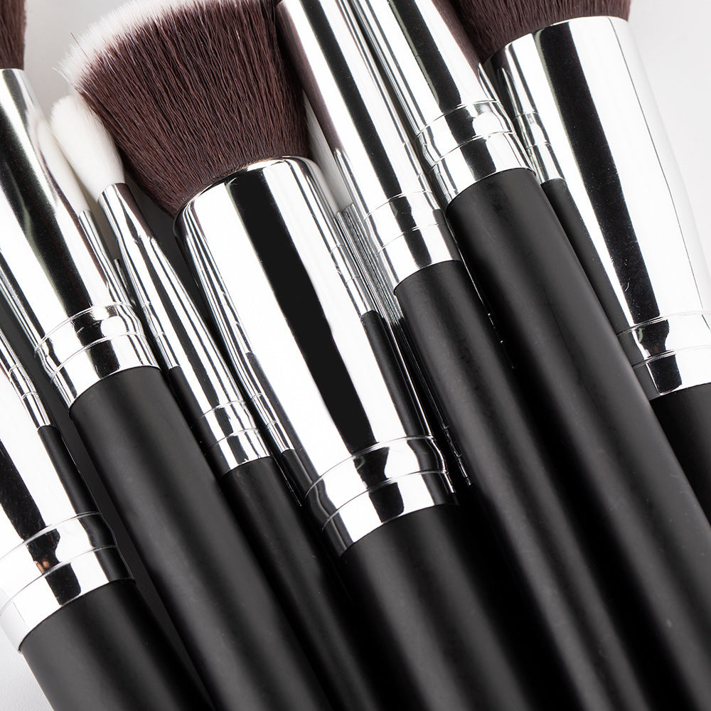 15 Sets Of Wooden Handle Makeup Brushes w/ Storage Bag
